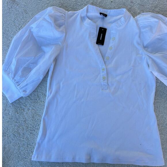 NWT $55 Express Ribbed V-Neck Poplin Puff Sleeve Henley Tee - Picture 3 of 6